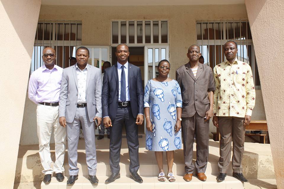 Visite de courtoisie du Préfet du département de Borgou ce Mardi 24 Avril 2018 à l'Université de Parakou reçu par le Recteur et son équipe .